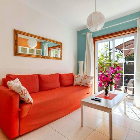 Remarkable 2-Bed House In Arona Arona  Exteriér fotografie