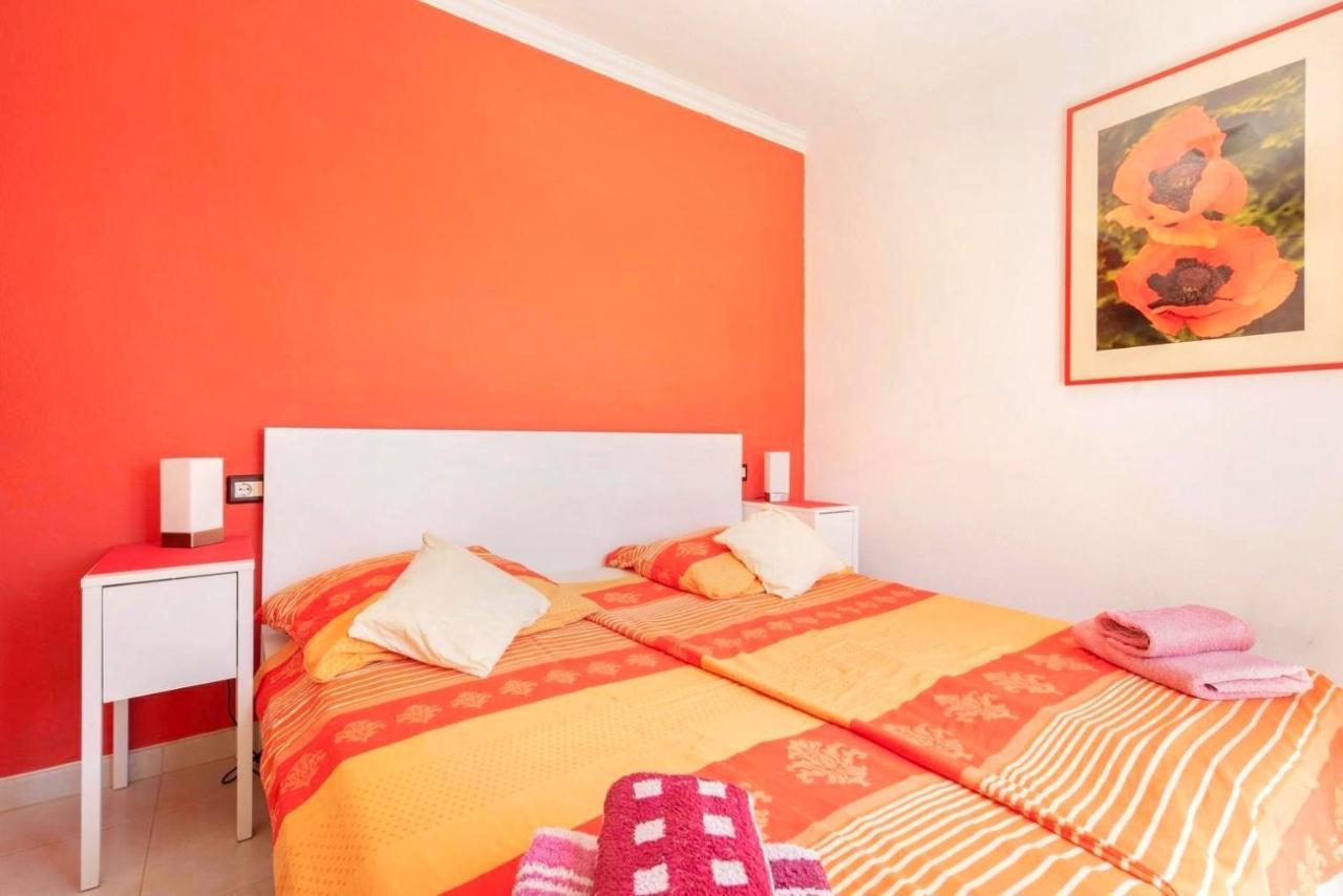Remarkable 2-Bed House In Arona Arona  Exteriér fotografie