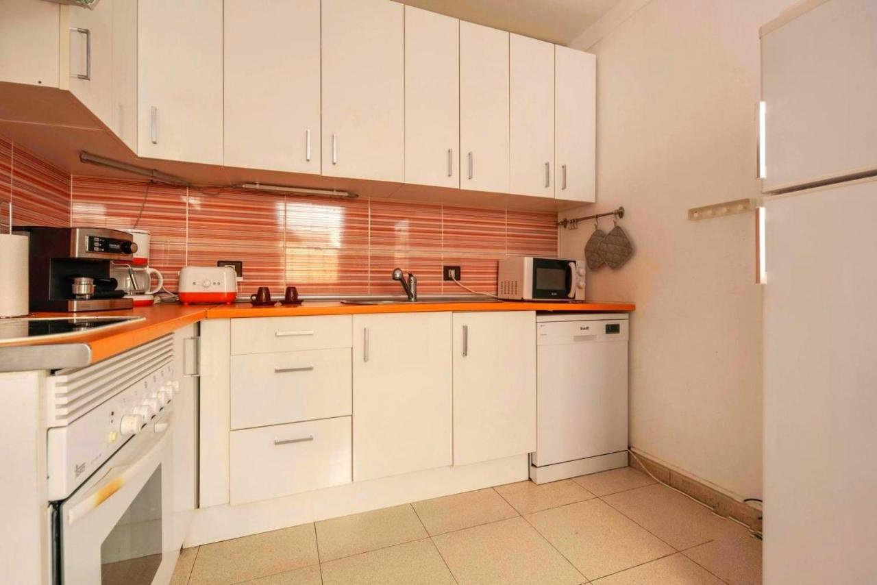 Remarkable 2-Bed House In Arona Arona  Exteriér fotografie