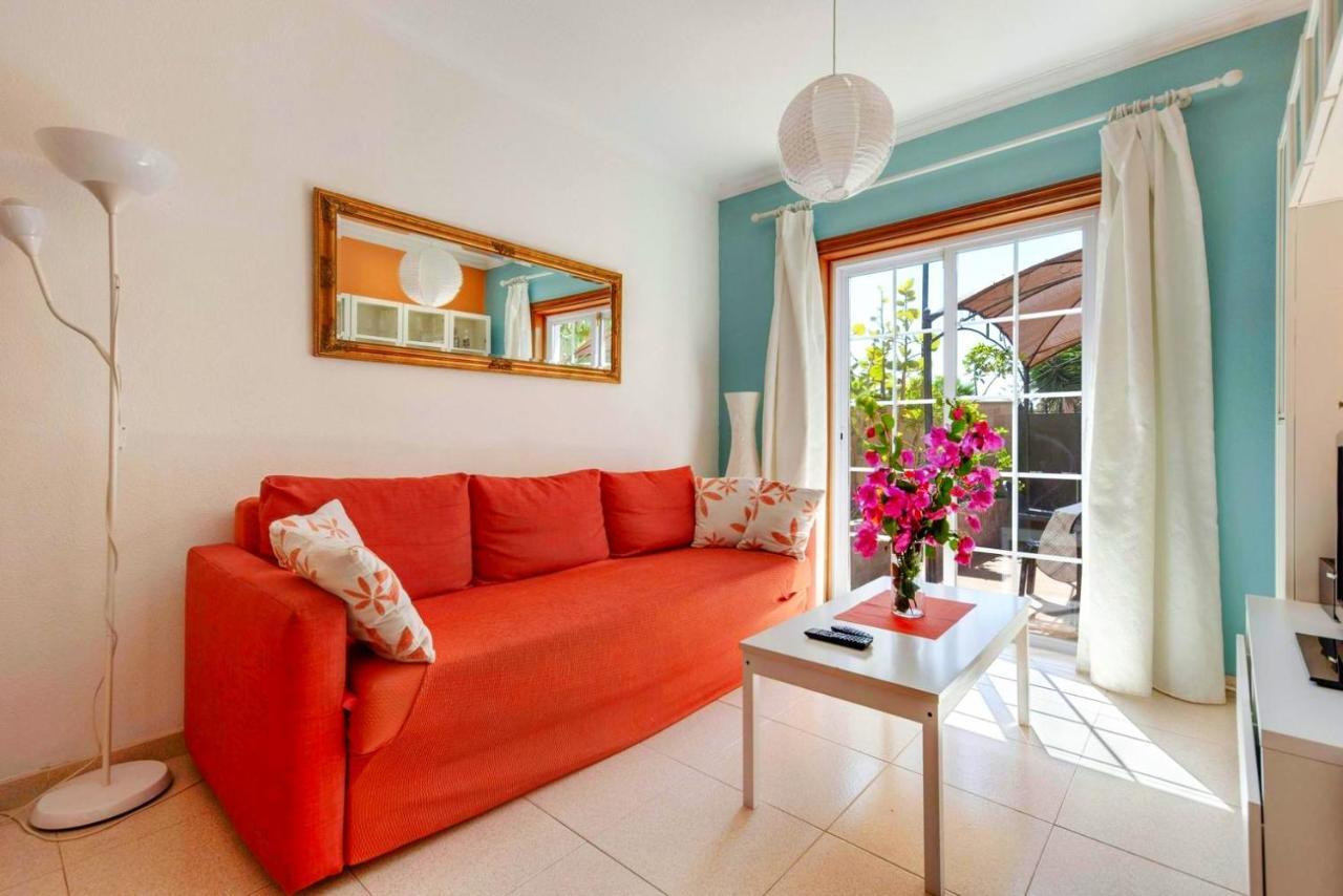 Remarkable 2-Bed House In Arona Arona  Exteriér fotografie